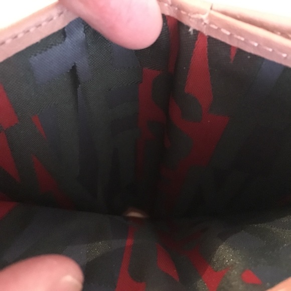 Vivienne Westwood Blush Wallet w Gold Saturn Foil - Picture 4 of 4